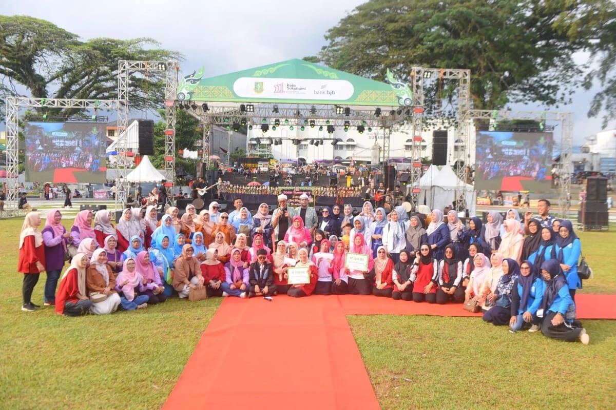 Kreasi Tempe Azaki Warnai Hari Jadi ke-111 Kota Sukabumi