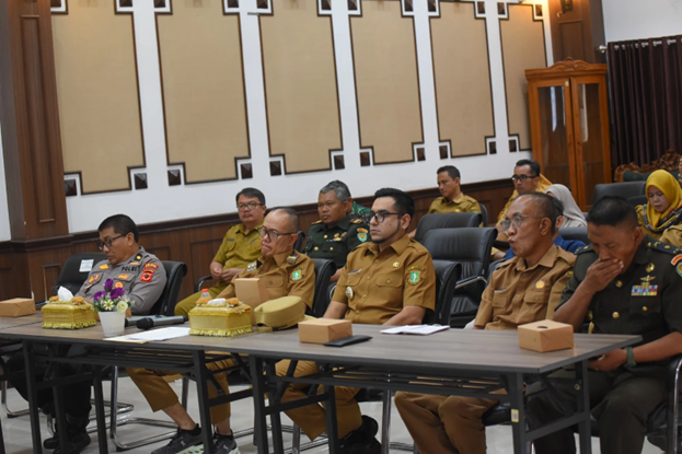 Rapat Koordinasi Pengendalian Inflasi: Percepat Pembentukan Koperasi Merah Putih di Desa dan Kelurahan
