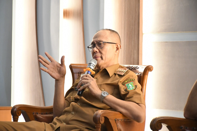 Wali Kota Sukabumi Targetkan Seluruh PJU Menyala Awal 2026, Pastikan Proyek KBPU Transparan