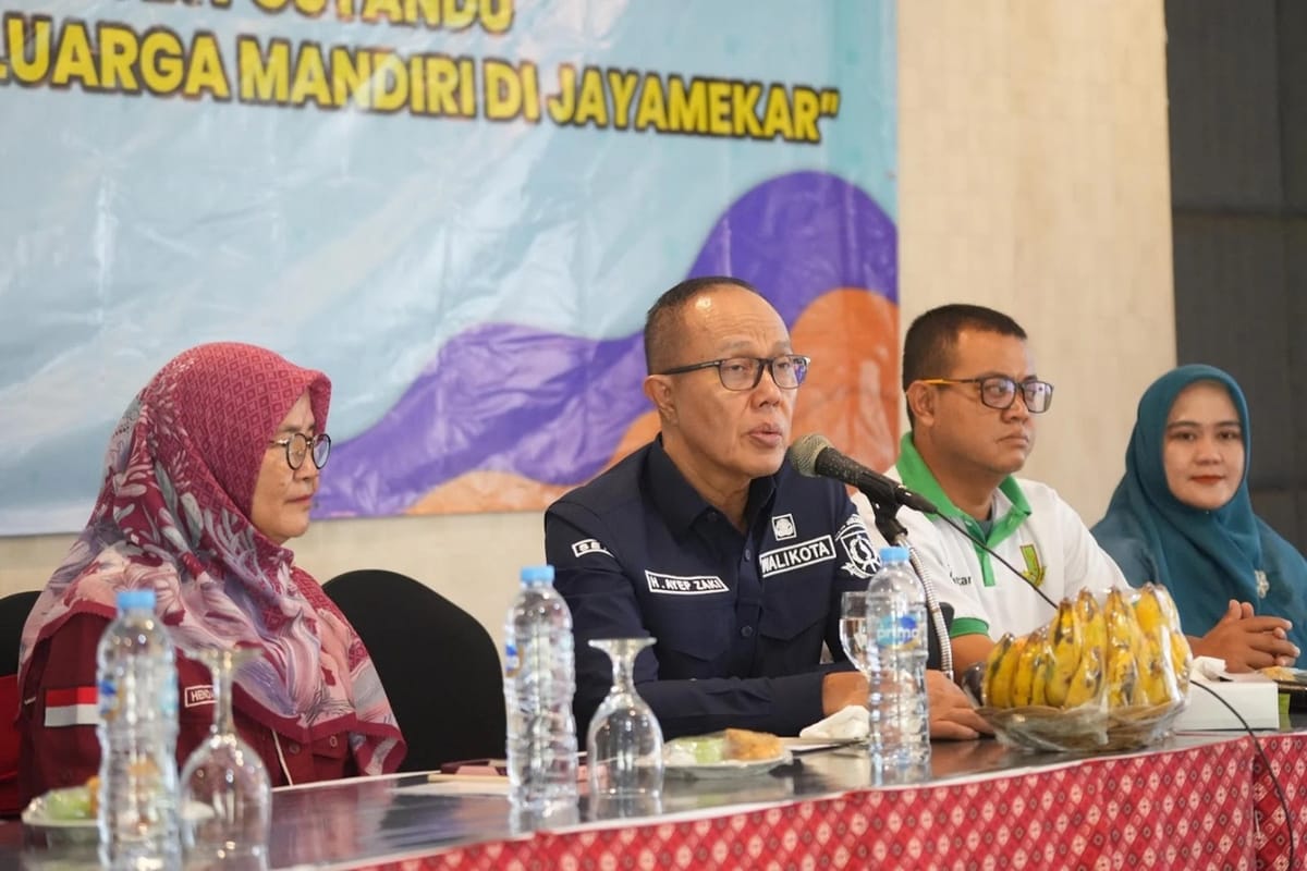 Wali Kota Sukabumi Buka Kegiatan Peningkatan Kapasitas Kader PKK dan Posyandu Jayamekar