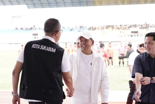 Sepak Bola Piala Gubernur Dibuka oleh KDM, Perssi Sukabumi Siap Berkompetisi