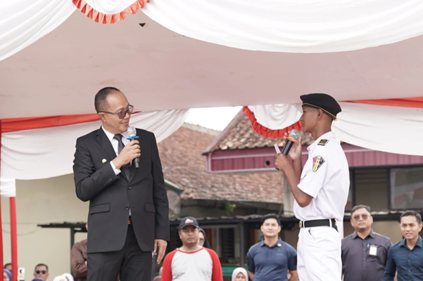 Wali Kota Sukabumi Ajak Siswa Stekmensi Bangun Karakter dan Kemandirian