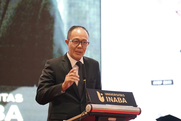 Wali Kota Sukabumi Sampaikan Orasi Ilmiah pada Wisuda Universitas INABA, Dorong Penguatan Ekonomi Sosial dan Wakaf Produktif