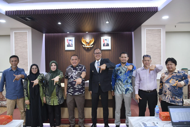 Kunjungi Kemendikdasmen, Wali Kota Sukabumi Bahas Perkuat Validasi Dapodik dan Digitalisasi Pendidikan