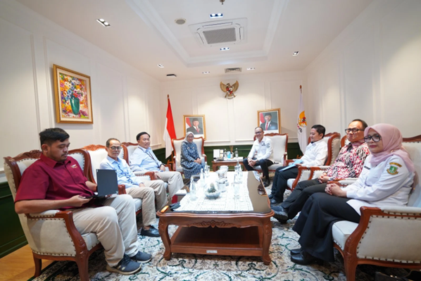 Wali Kota Sukabumi Bahas Penurunan Belanja Pegawai dengan MenPAN RB