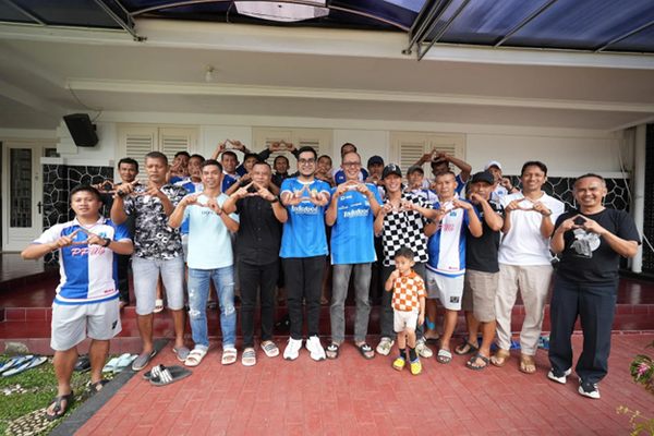 Momen Kebersamaan Wali Kota Sukabumi dan Legenda Persib
