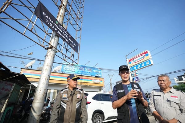 Tertibkan Reklame Ilegal, Wali Kota Tegaskan Penegakan Aturan dan Optimalisasi Pajak Daerah