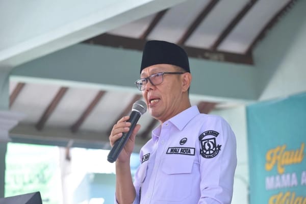 Wali Kota Sukabumi Hadiri Milad ke-91 Ponpes Syamsul Ulum dan Haul ke-75 KH Ahmad Sanusi