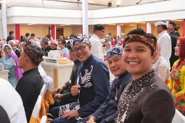 Wali Kota Sukabumi Hadiri Rapat Paripurna HUT ke-80 Jawa Barat