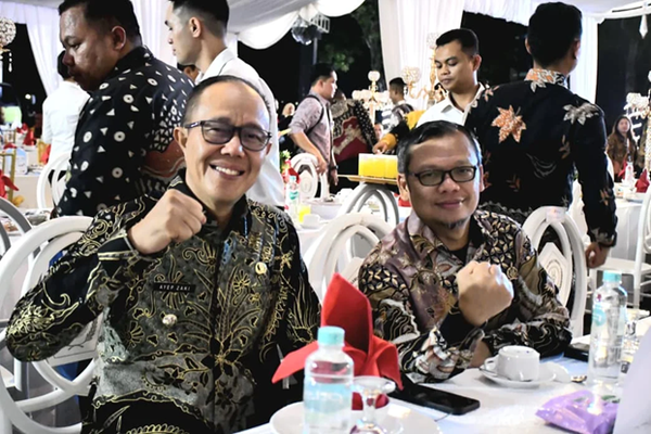 Wali Kota Sukabumi Hadiri Gala Dinner Rakornas Produk Hukum Daerah 2025 di Kendari