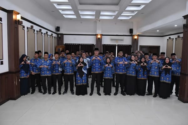 Wali Kota Sukabumi Lantik ASN dan PPPK, Tegaskan Komitmen Pelayanan Publik