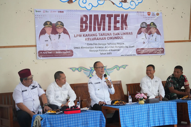 Wali Kota Sukabumi Tekankan Pentingnya Karakter Jujur dan Tanggung Jawab dalam Bimtek Cikundul