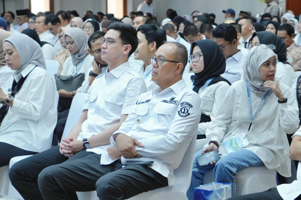 Wali Kota Sukabumi Hadiri Akad Massal KUR untuk 800.000 UMKM se-Indonesia