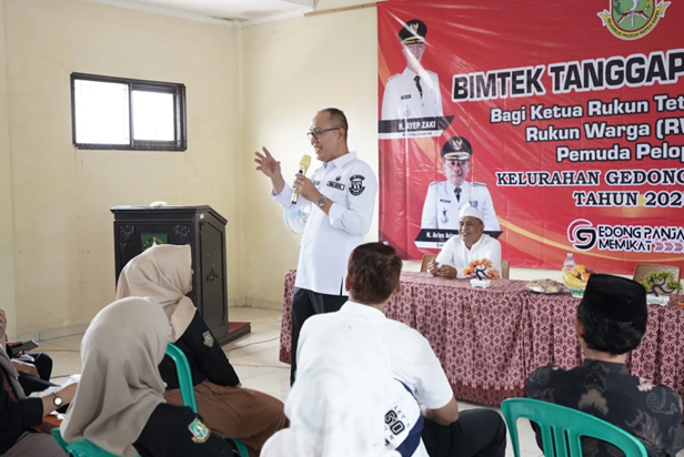 Bimtek Tanggap Bencana Perkuat Kesiapsiagaan RT/RW dan Pemuda Pelopor di Gedongpanjang