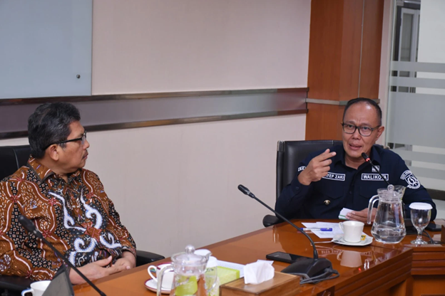 Wali Kota Sukabumi dengan Dirut BPJS Kesehatan Bahas Layanan Kemoterapi Ditanggung BPJS Mulai 2026