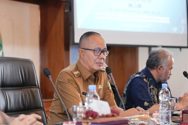 Wali Kota Sukabumi Tekankan Penguatan Akuntabilitas dalam Pengarahan BPK Jawa Barat tentang Penyelesaian Kerugian Daerah